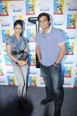 CLICK THE ABOVE ARROW TO  ZOOM THE IMAGE