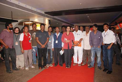 CLICK THE ABOVE ARROW TO  ZOOM THE IMAGE