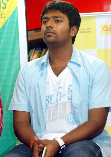 CLICK THE ABOVE ARROW TO  ZOOM THE IMAGE