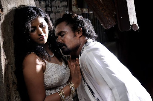 CLICK THE ABOVE ARROW TO  ZOOM THE IMAGE