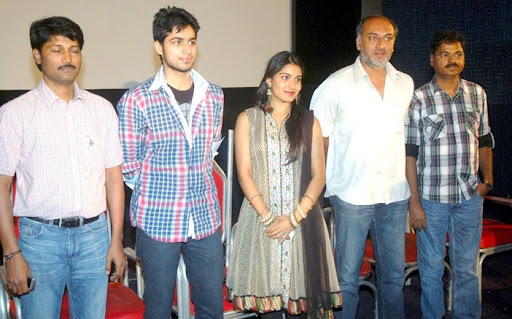 CLICK THE ABOVE ARROW TO  ZOOM THE IMAGE