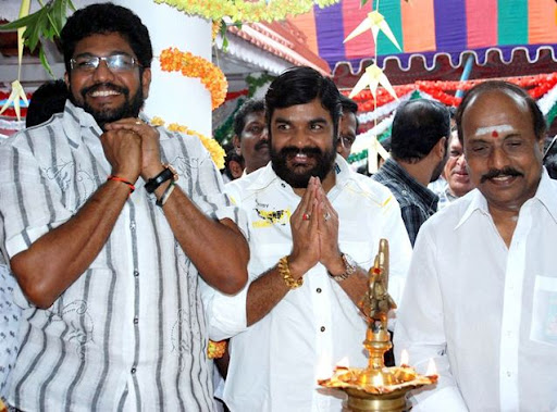 CLICK THE ABOVE ARROW TO  ZOOM THE IMAGE