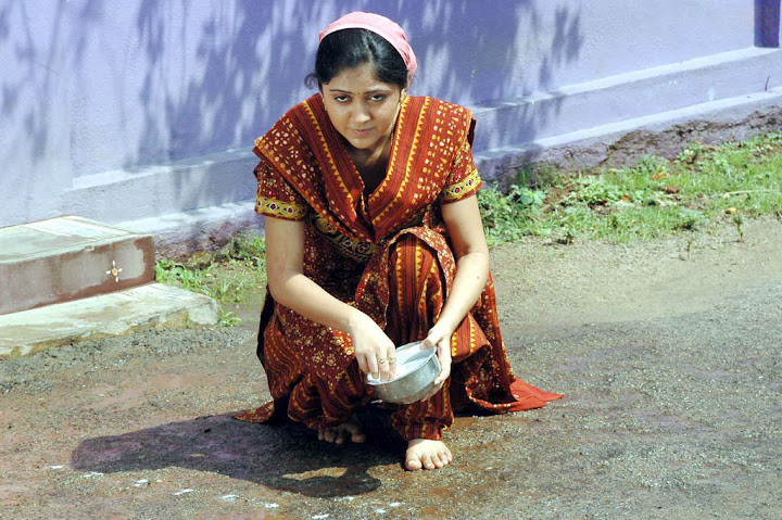 CLICK THE ABOVE ARROW TO  ZOOM THE IMAGE