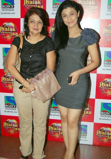 CLICK THE ABOVE ARROW TO  ZOOM THE IMAGE