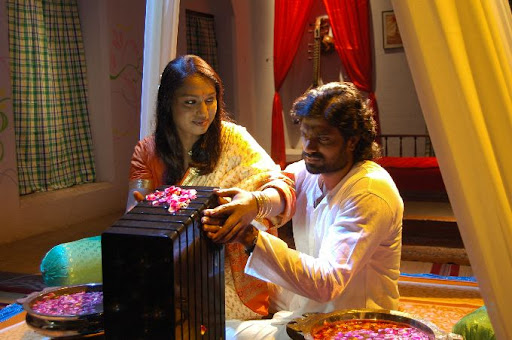 CLICK THE ABOVE ARROW TO  ZOOM THE IMAGE