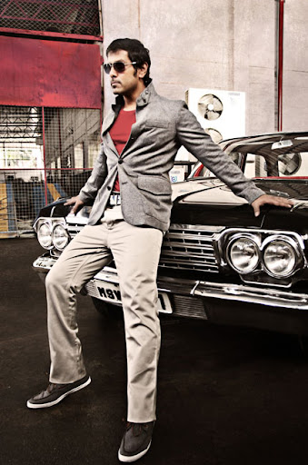 CLICK THE ABOVE ARROW TO  ZOOM THE IMAGE