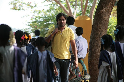 CLICK THE ABOVE ARROW TO  ZOOM THE IMAGE