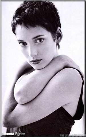[tn2_winona_ryder_4[1].jpg]