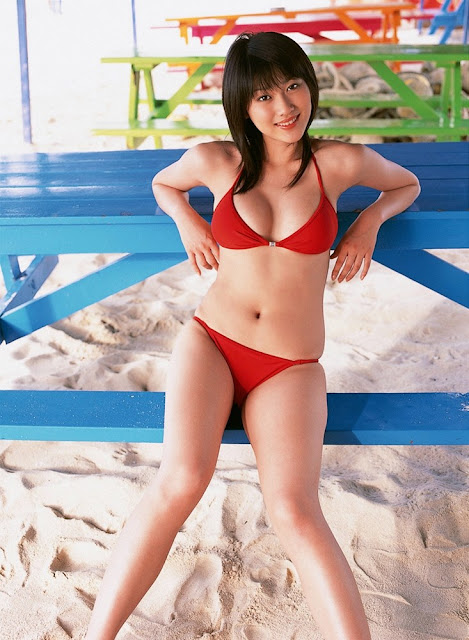 sexy japan idol Hara Mikie.jpg