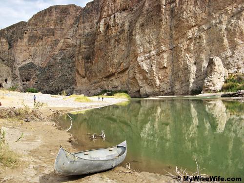 Calm water of Rio Grande Calm water of Rio Grande