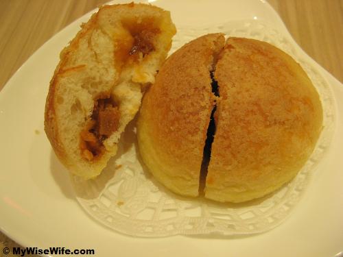 Crispy Bun with BBQ Pork