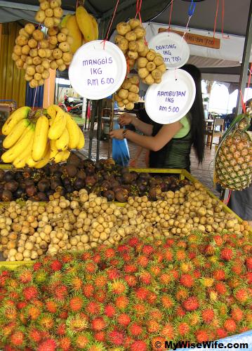 Rambutans, Dukongs, Mangoesteens are there! Rambutans, Dukongs, Mangoesteens are there!
