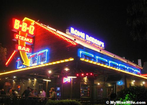 Colorful neons are inviting! Colorful neons are inviting!