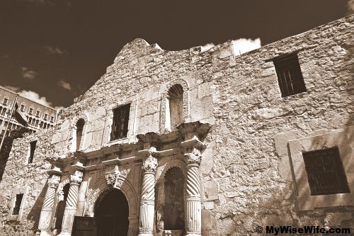 The Alamo Shrine - Stumbled Upon the Past The Alamo Shrine - Stumbled Upon the Past