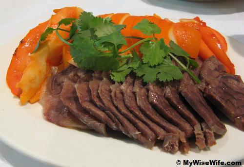 Brown - Beef strips; Orange - Octopus..excellent combo!