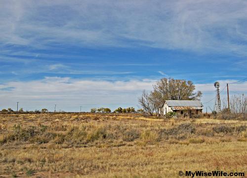Ranch house near Balmorhea Ranch house near Balmorhea