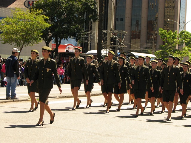 [military_woman_brazil_army_000010[2].jpg]