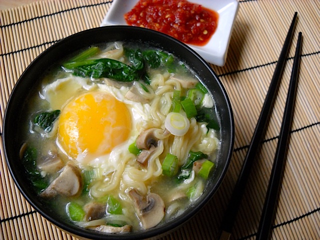 Quick Ramen Bowl
