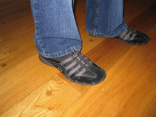 skechers somethin else discontinued boots