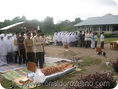 Praktek Fardhu Kifayah Penyelenggaraan Jenazah di SMAN Pintar Kuansing
