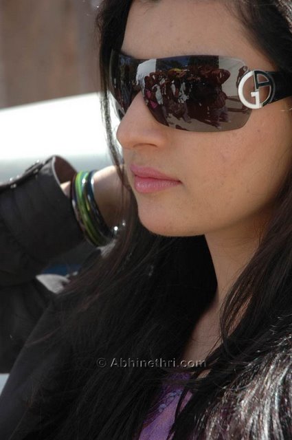 Great pictures of masala actress<br />
