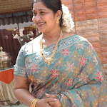 Tamil Actress Kavitha Aunty Massive Boobs – Real Show