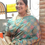 Tamil Actress Kavitha Aunty Massive Boobs – Real Show
