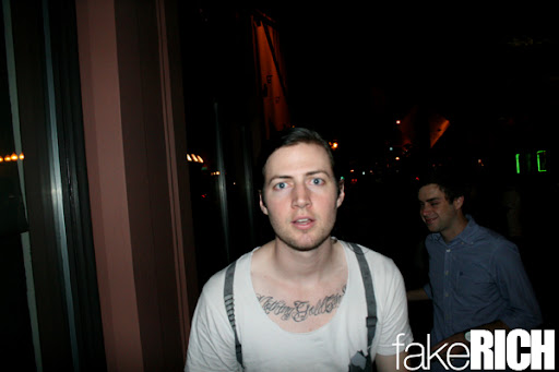 Jaso: sober surprised face...Ian (back): DRUNK surprised face