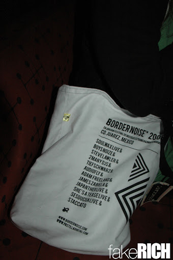 BOYS NOIZE / SOULWAX / 2MANY DJS ///// STACCATO!!!!