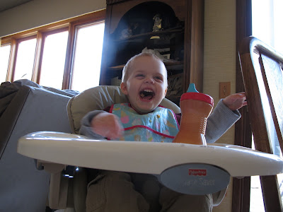 jaxon eating lunch