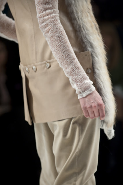 Tetyana ZEMSKOVA / Olena VOROZHBIT, UFW, autumn-winter 2010-11 Photographer Serge Chernikov