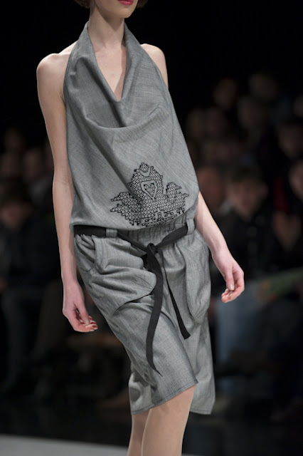 Olesja TELIZHENKO, UFW, autumn-winter 2010-11 Photographer Serge Chernikov