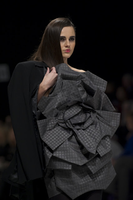 Larisa LOBANOVA, UFW, fall/winter 2010-11 Photographer Serge Chernikov