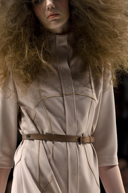 Elena BURENINA, UFW, fall/winter 2010-11 Photographer Serge Chernikov
