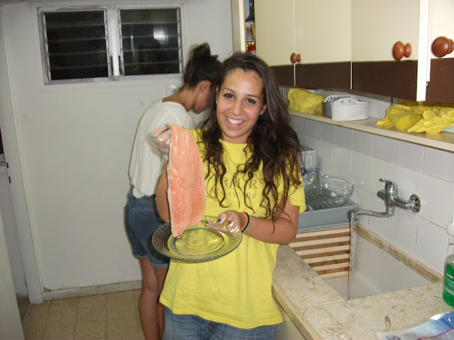 Arad Apartments Preparing Food