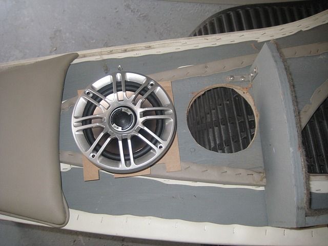 jse_08MAR09_120.jpg