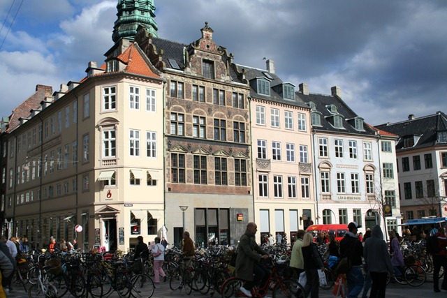 [Copenhagen[2].jpg]