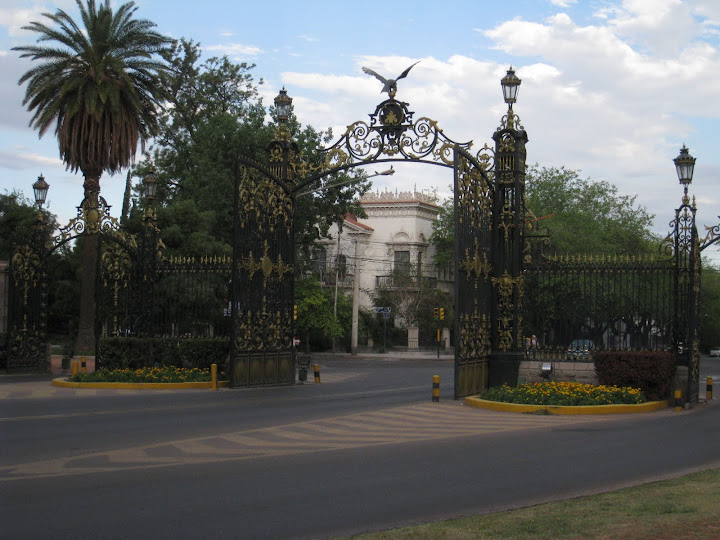 Buenos Aires - Mendoza - Santiago - Viña del Mar - Valparaíso