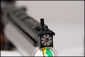 Foto: Three-angled front sight