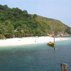 Welcome @ Le Club Rawa
http://www.journeymalaysia.com/islandrawaleclub.htm