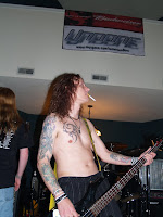 P3303236sm.JPG