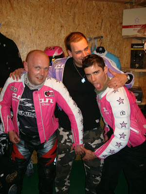 IMAGE(<a href="http://lh5.ggpht.com/_Pe_5TAPddyU/SambGk7RqyI/AAAAAAAAAsA/YGXZoywlT1k/s400/DSC00682.JPG" rel="nofollow">http://lh5.ggpht.com/_Pe_5TAPddyU/SambGk7RqyI/AAAAAAAAAsA/YGXZoywlT1k/s400/DSC00682.JPG</a>)