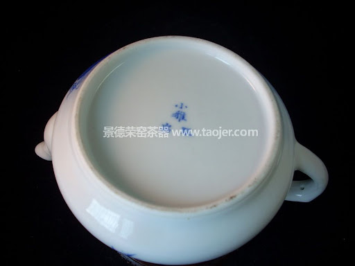 小雅阮窑款渔家乐茶壶