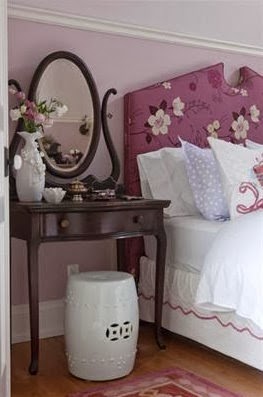 [headboardsarahr23.jpg]