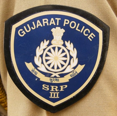 [gujarat-police[5].jpg]