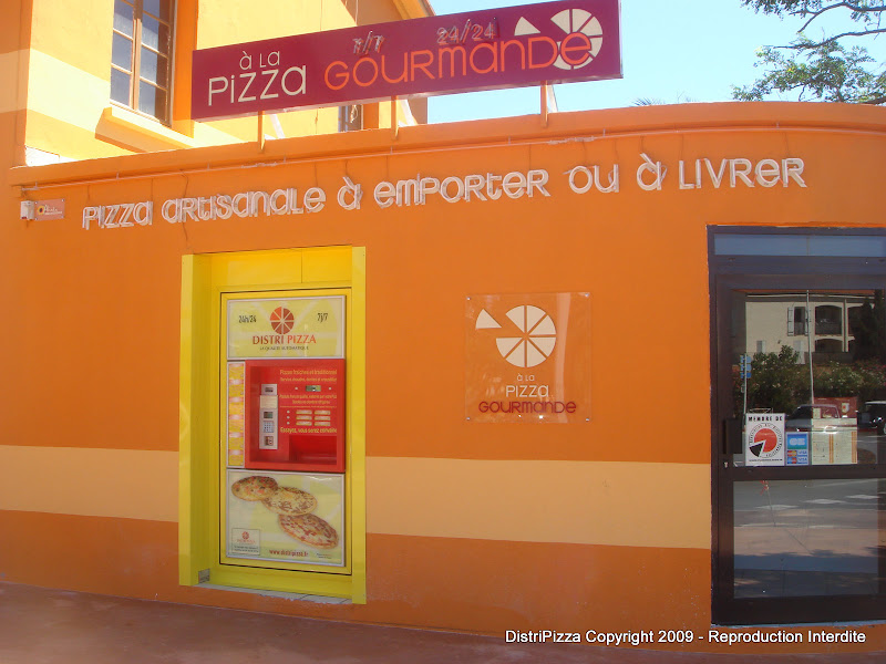 Distripizza en bordure de plage Distripizza en bordure de plage