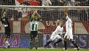 [mano_fabbiano1[2].jpg]