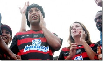 presentacion_de_ronaldinho_con_el_flamengo