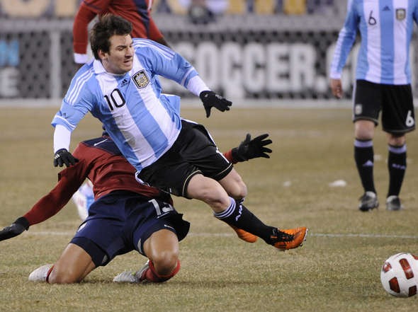 [amistoso-New-Jersey_OLEIMA20110326_0153_6[3].jpg]