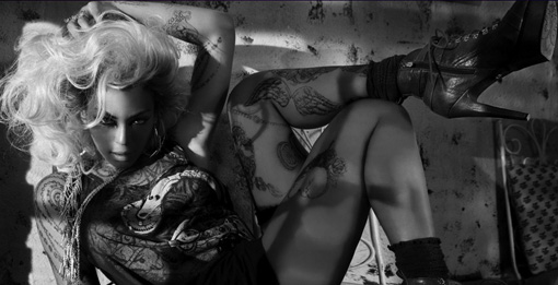 Beyoncé goes dark for Deréon | Photoshoot Beyoncé goes dark for Deréon | Photoshoot